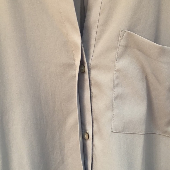 Classy and Elegant SUNG Tunic - NWOT - Picture 6 of 10